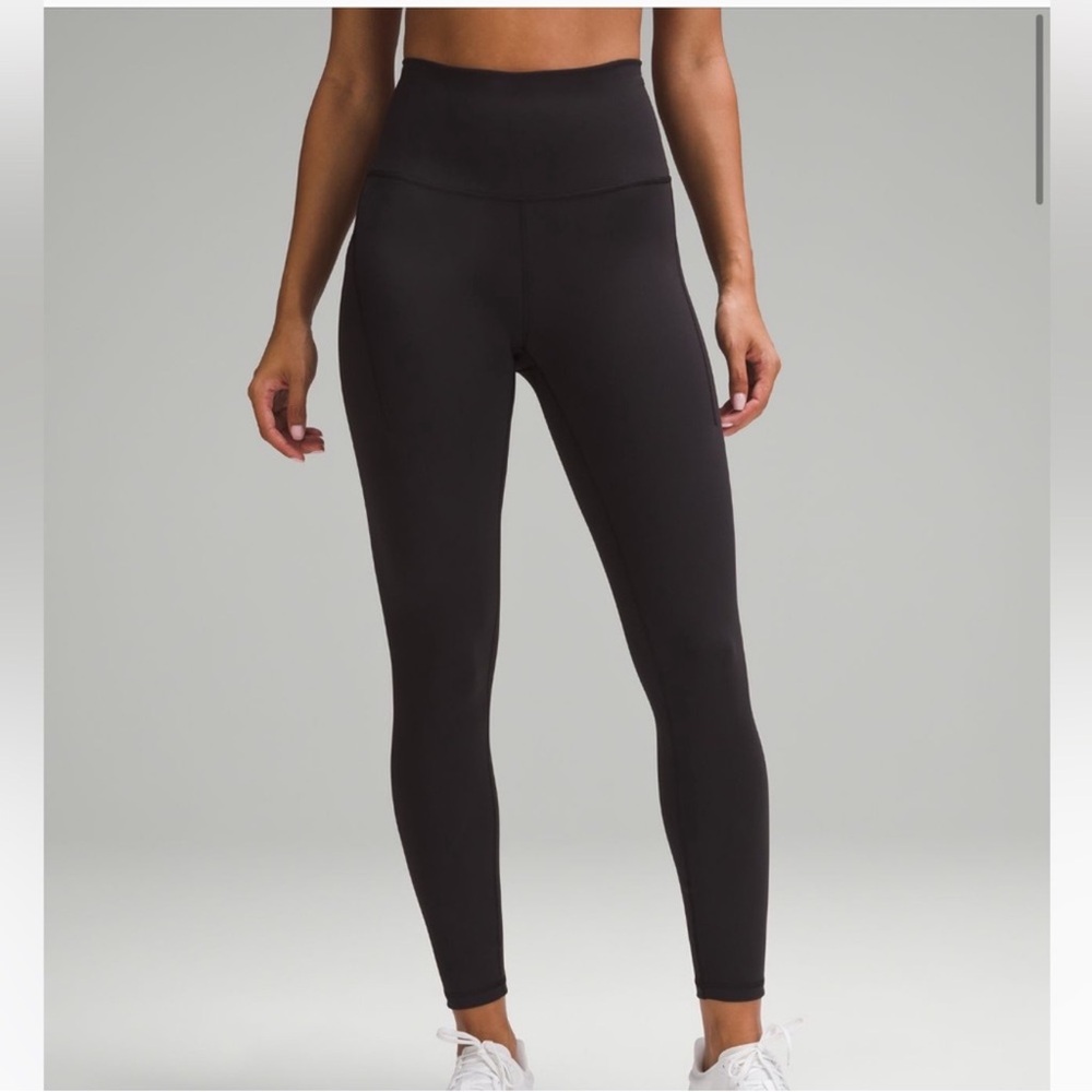 Lululemon wonder train leggings with pockets size 625 inch